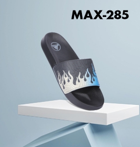 Footwear Wholesale Dealer in Delhi