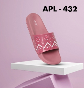Footwear Wholesale Dealer in Delhi